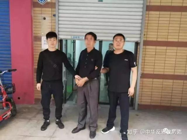 澳门天天免费精准大全与2025澳门正版免费大全,词语释义、解释与落实与警惕虚假宣传-全面释义、解释与落实